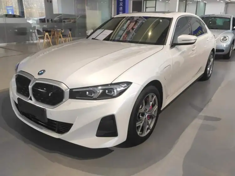 BMW i3 2024 eDrive 35 L