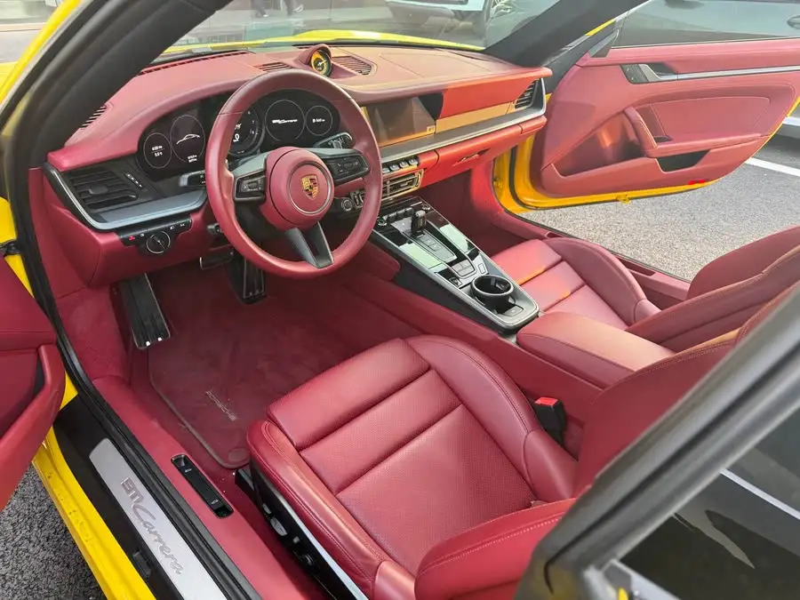 Porsche 911 2022 Carrera 3.0T