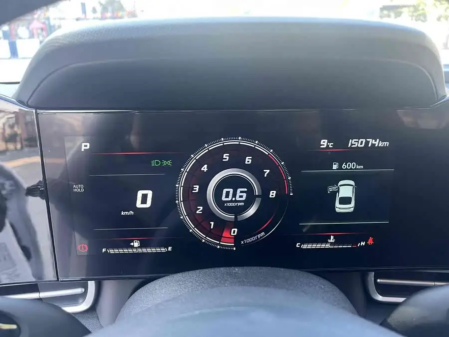 إيلانtra 2022 1.5L CVT LUX النسخة الفاخرة