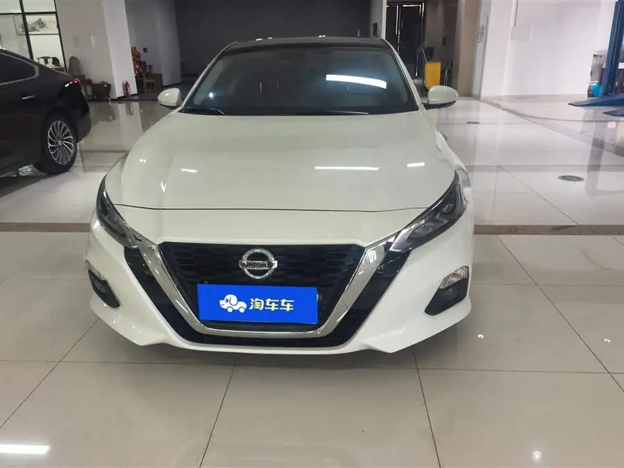 تينّا 2021 2.0L XL إصدار الراحة