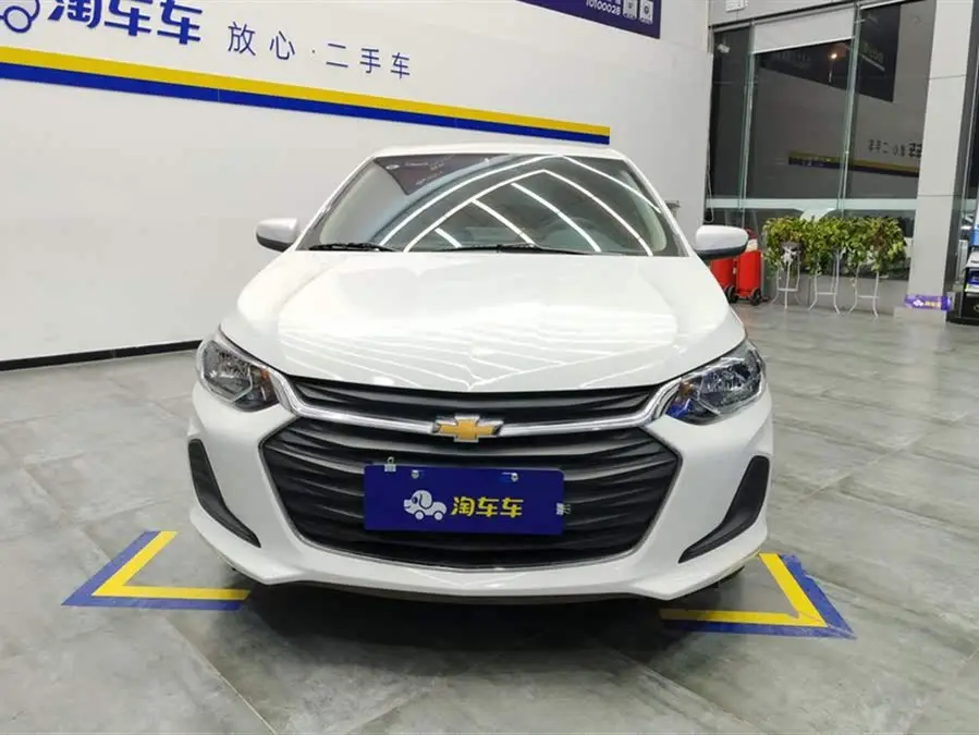 2022 شيفروليه كافالير 325T أوتوماتيكي إكسترا