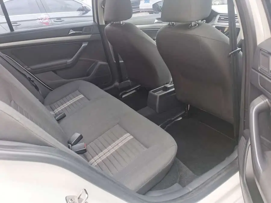 2019 فولكس واجن لافيدا لانش 1.5 لتر أوتوماتيكي إصدار الموضة الوطنية السادسة