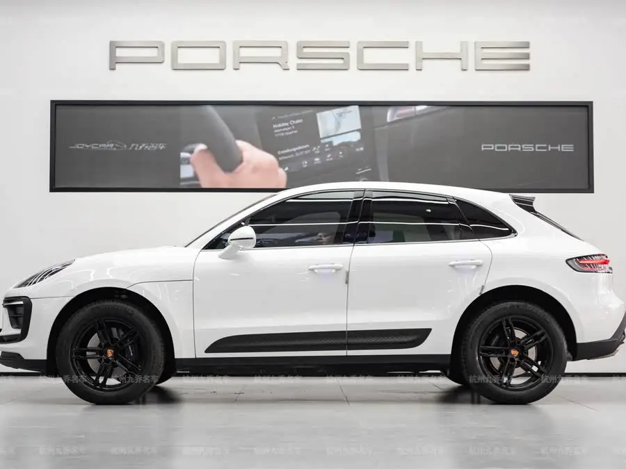 2023 Macan 2.0T