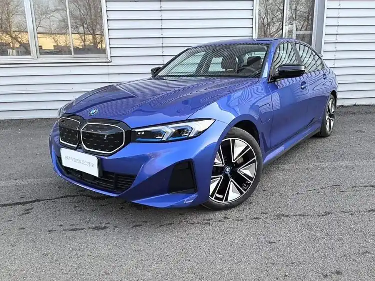 BMW i3 2023 eDrive 40 L Night Sport Package