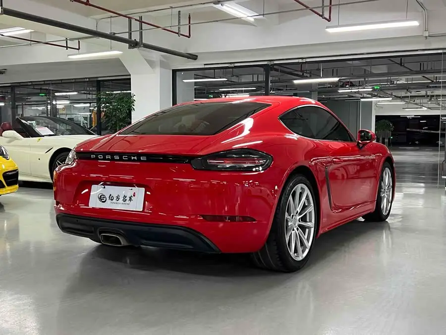 Porsche 718 2018 Cayman 2.0T