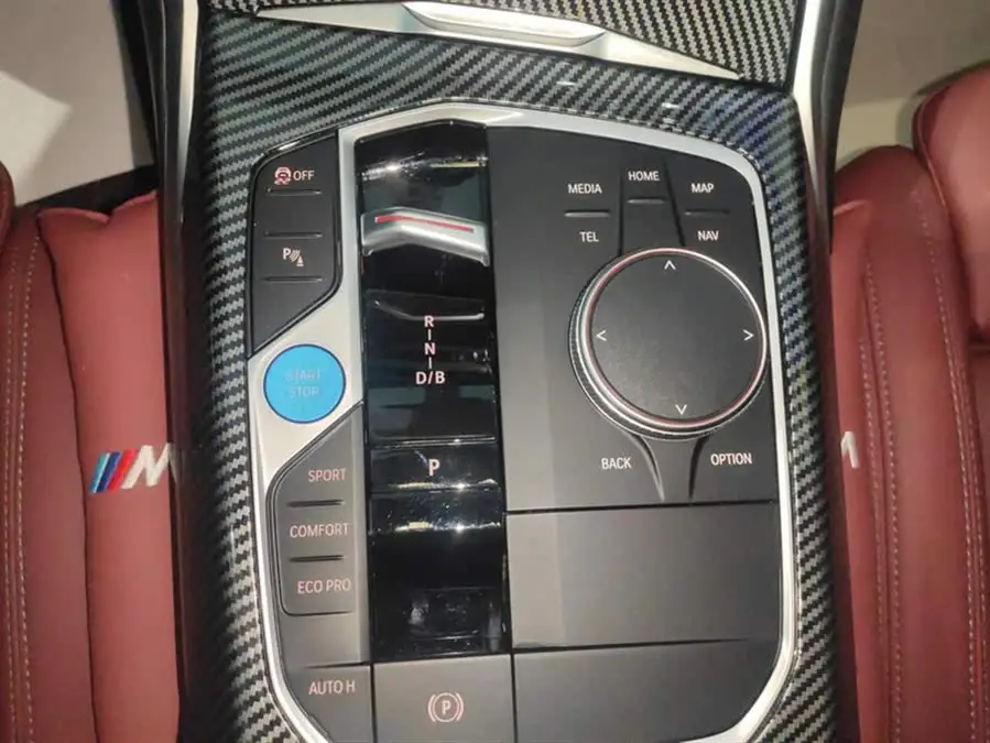 بي إم دبليو i3 2024 eDrive 35 L