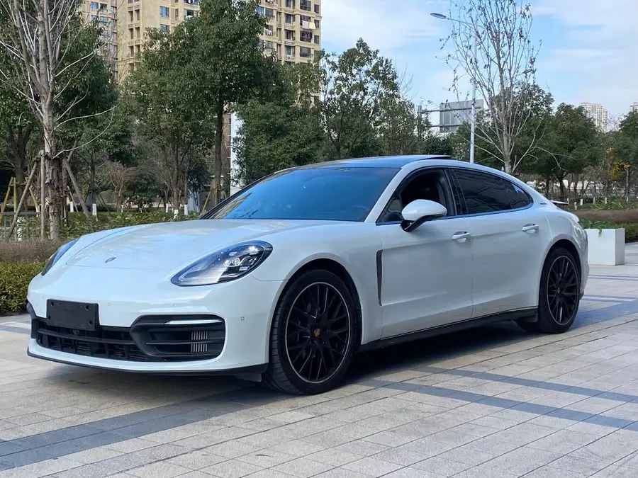 2022 Panamera Executive Platinum Edition 2.9T