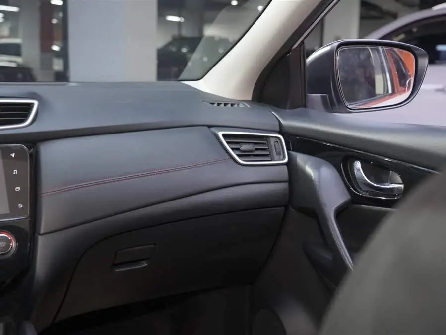 2021 نيسان قاشقاي 2.0L CVT الإصدار الذكي