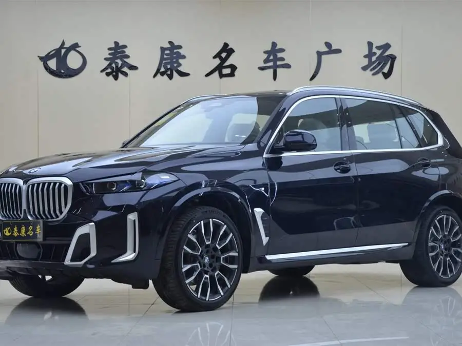 BMW X5 2023 xDrive 40Li M Sport Package