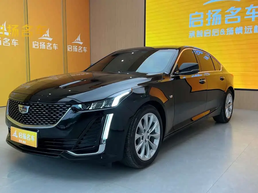 كاديلاك CT5 2023 28T فاخرة (النسخة القياسية)