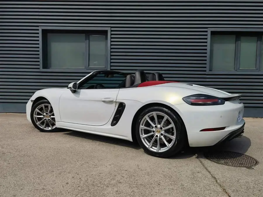 Porsche 718 2022 Boxster 2.0T
