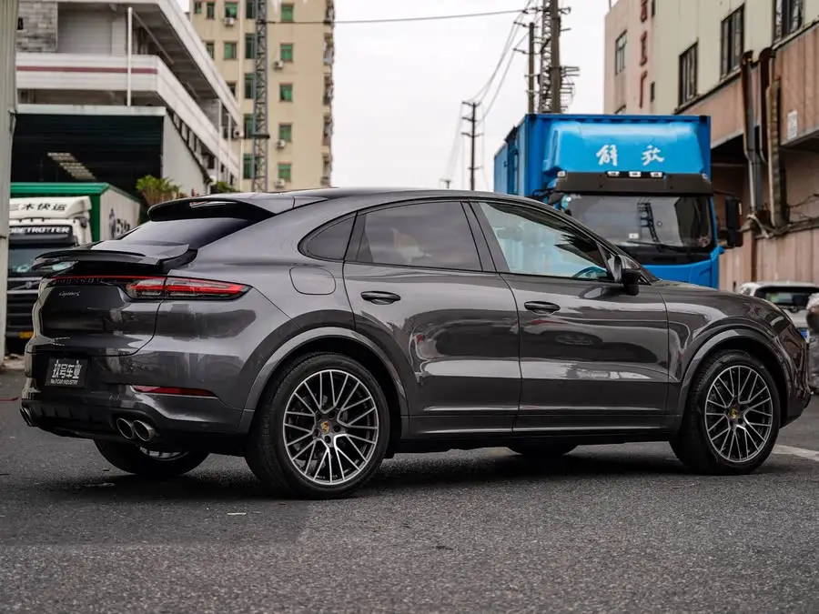 2020 Cayenne Cayenne S Coupé 2.9T