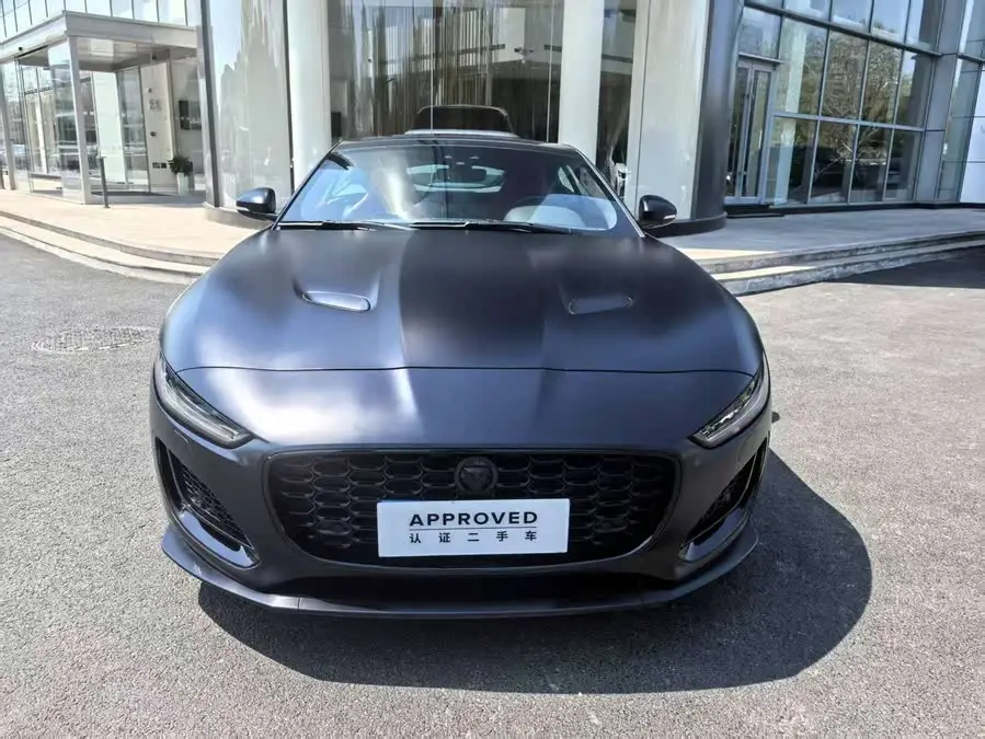 Jaguar F-TYPE 2024 P300 75th Anniversary Collector's Hardtop Edition