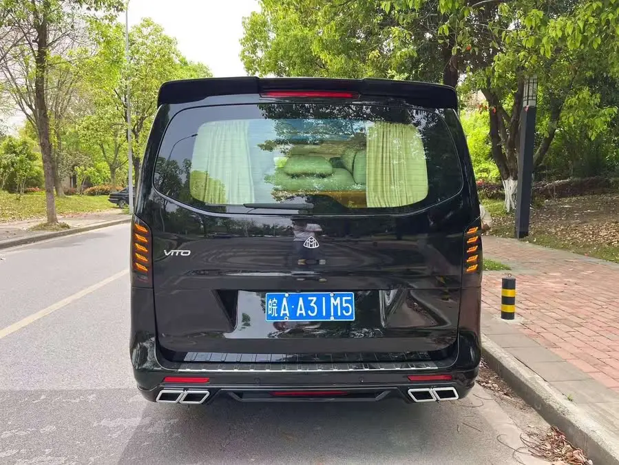 Vito 2021 2.0T Business Edition 7-seater