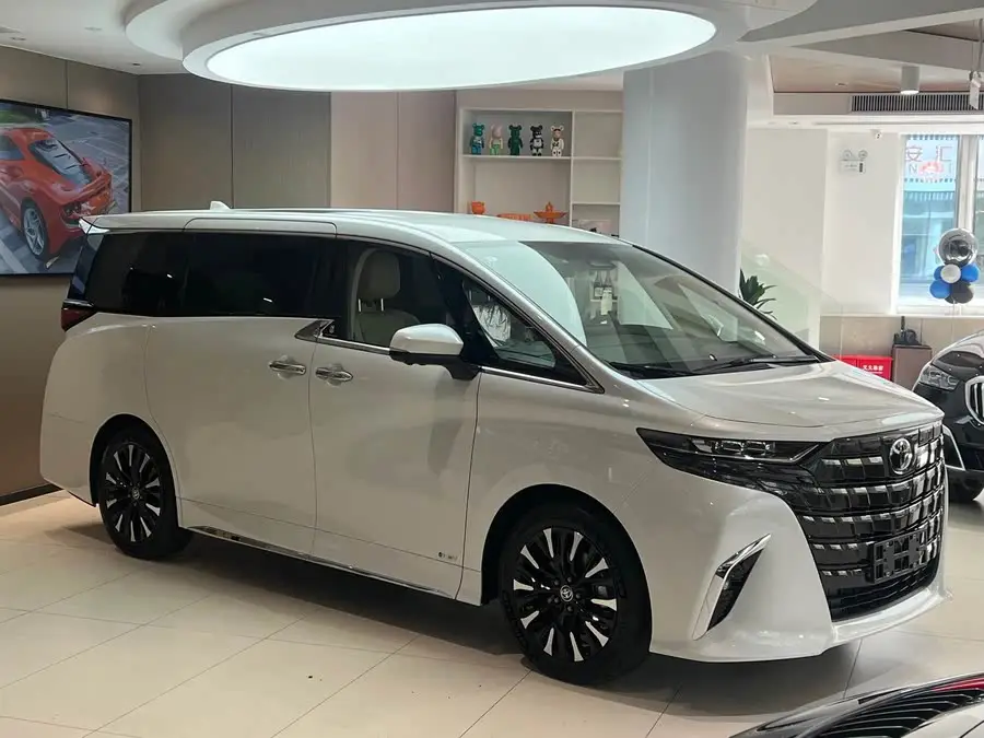 ألـفـارد 2024 النسخة المتميزة بمحرك مزدوج 2.5 لتر