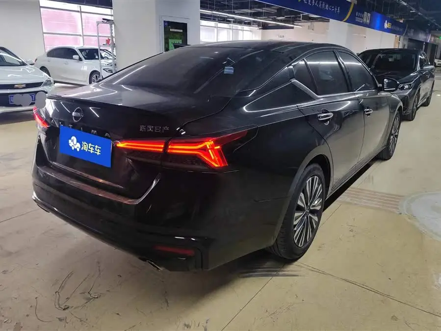 Teana 2022 2.0L XL-TLS Enjoy Edition
