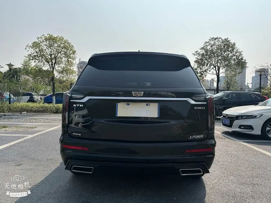 كاديلاك XT6 2020 طراز تجديد 28T ستة مقاعد دفع رباعي رياضي