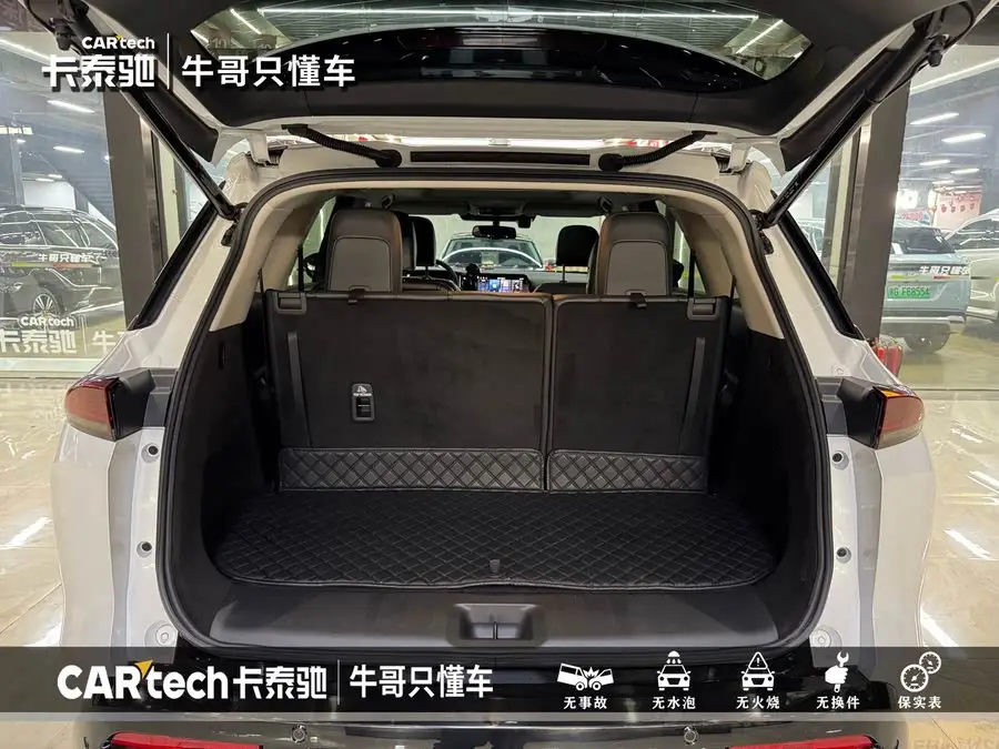 تانلو 2024 380VC-TURBO النسخة الذكية للدفع الرباعي 6 مقاعد