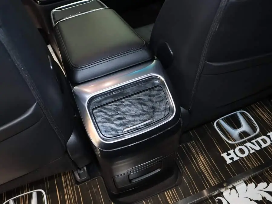 2022 Honda Odyssey 2.0L e:HEV锐・至尊版