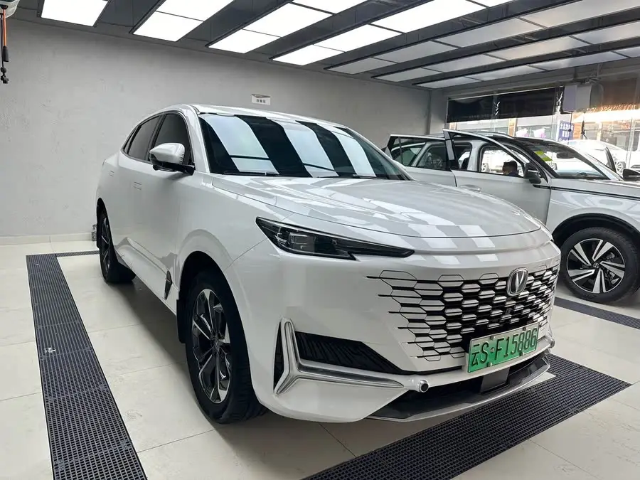 Changan UNI-K 2023 2.0T Two-Wheel Drive Joy Leading Edition