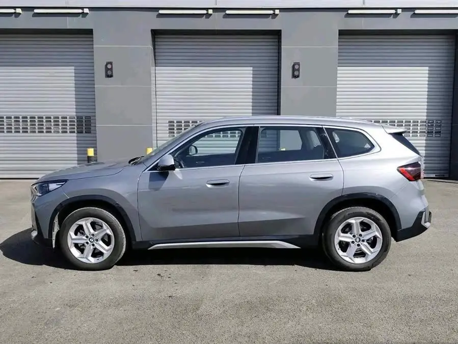 BMW X1 2023 sDrive20Li X Design Package