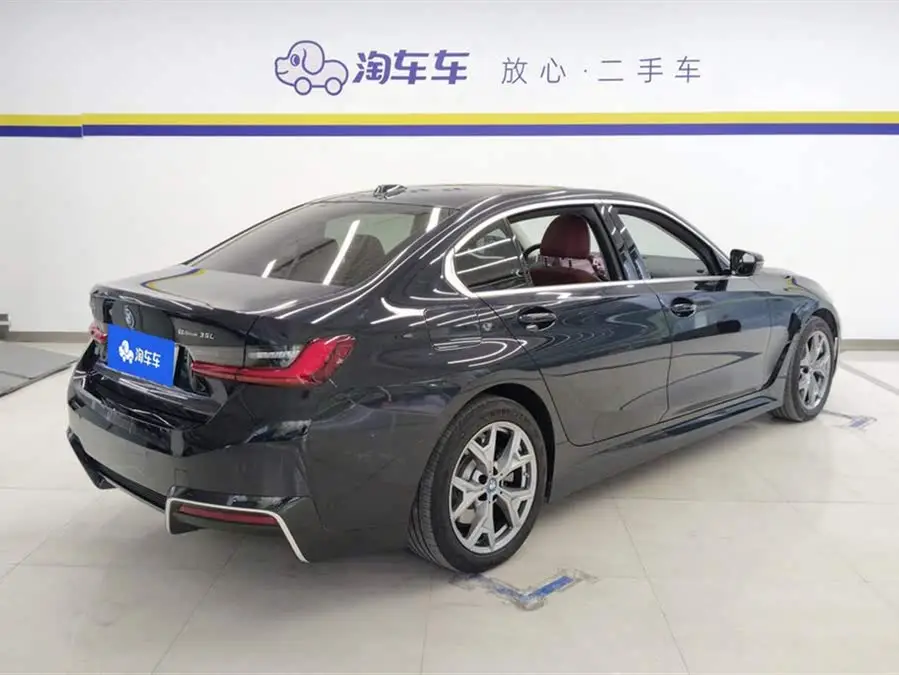 بي إم دبليو i3 2022 eDrive 35 L