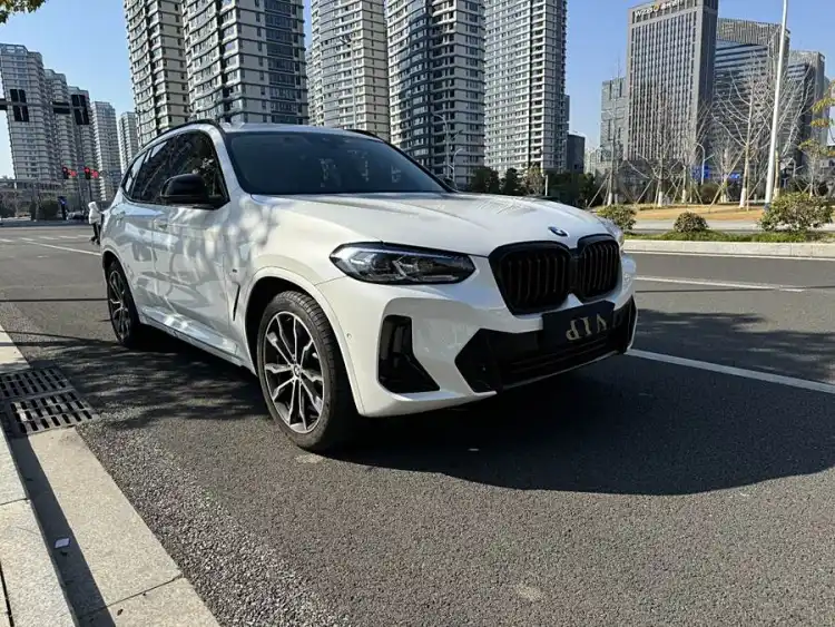 BMW X3 2023 xDrive30i Leading M Night Package