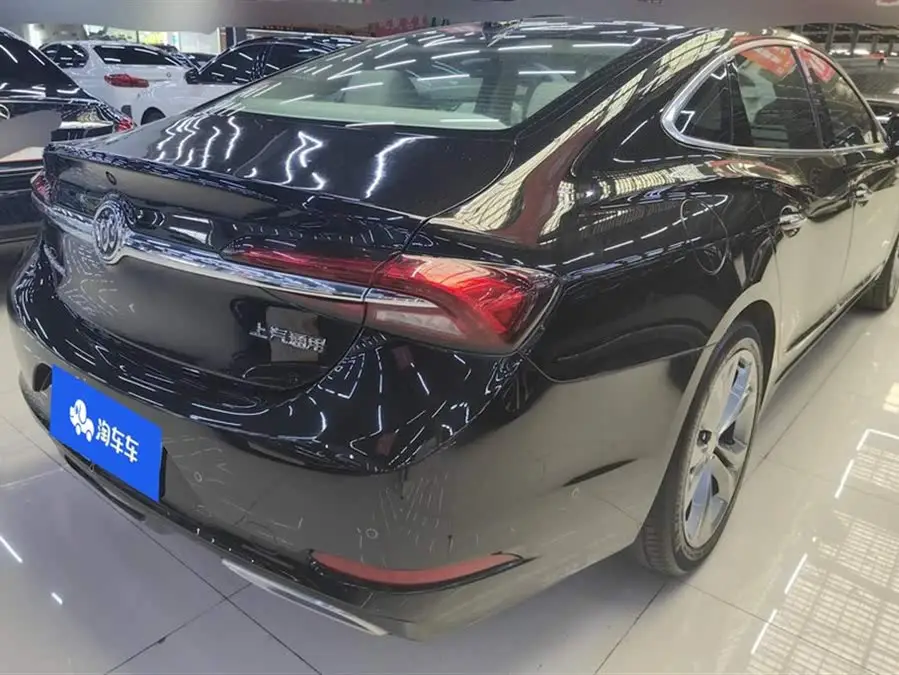 Buick 2021 Avenir Flagship