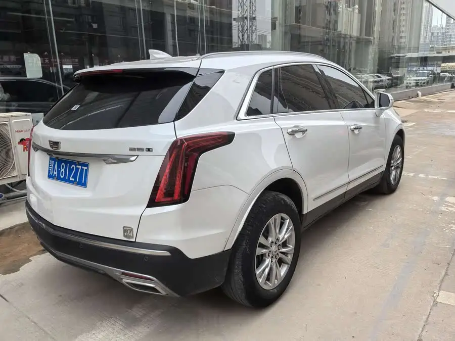 Cadillac XT5 2021 2.0T Luxury FWD