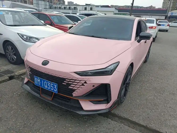 Changan UNI-V 2022 1.5T Sport Edition