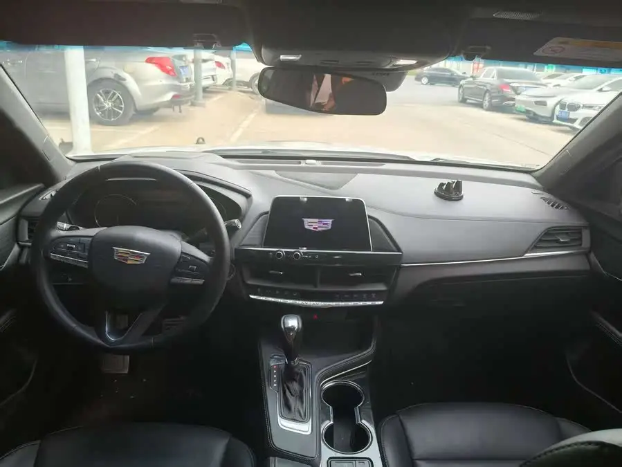 Cadillac CT4 2023 25T Luxury