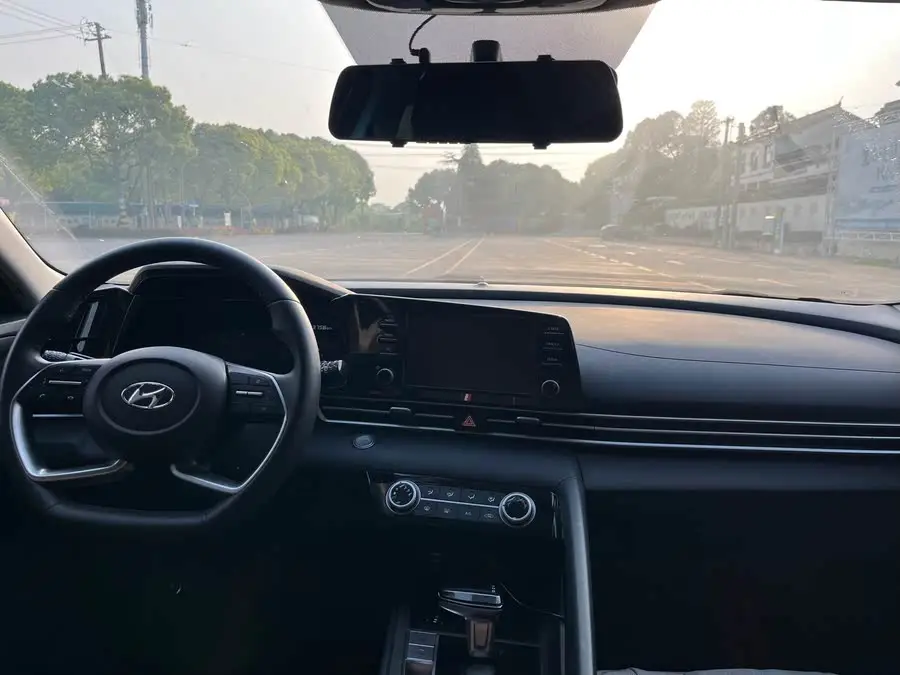 Elantra 2022 1.5L CVT GLX Elite