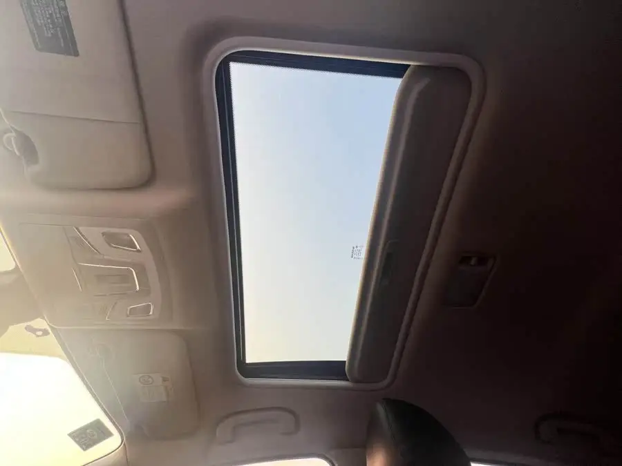 2022 نيسان سيلفي كلاسيك 1.6XL CVT إصدار فاخر