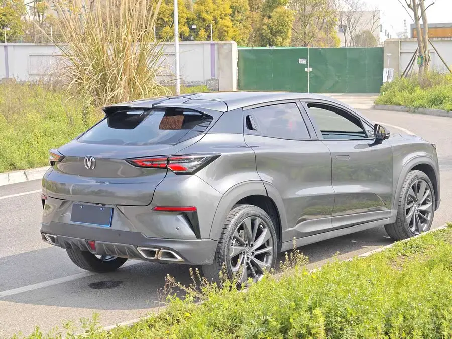 شانغاني UNI-T موديل 2020 1.5T فئة متميزة