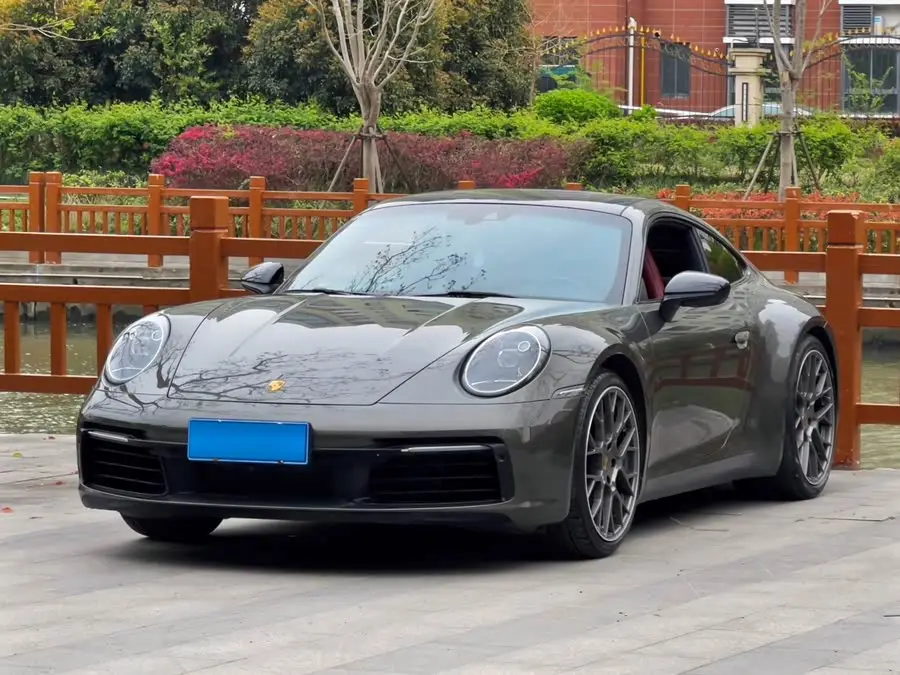 Porsche 911 2020 Carrera 3.0T