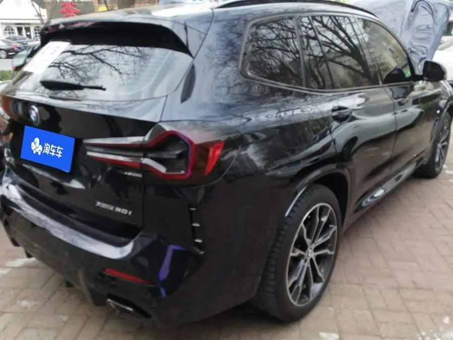 BMW X3 2023 xDrive30i Leading M Night Package