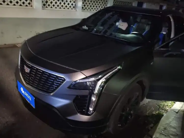 Cadillac XT4 2022 28T FWD Luxury