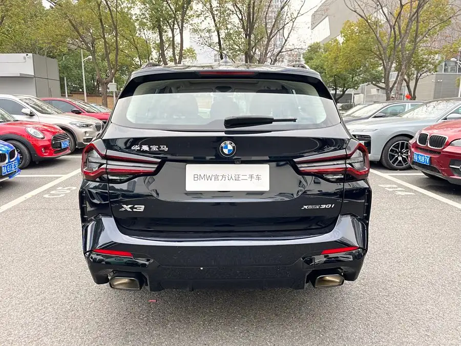 BMW X3 2023 xDrive30i Leading M Night Package