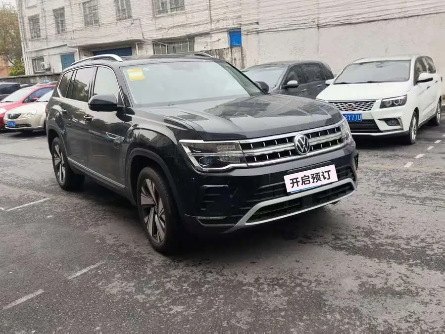 توجوان 2024 380TSI الإصدار التنين للدفع الرباعي