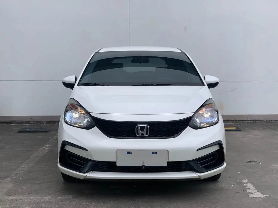 2021 هوندا فيت 1.5 لتر CVT إصدار استمتاع المد潮