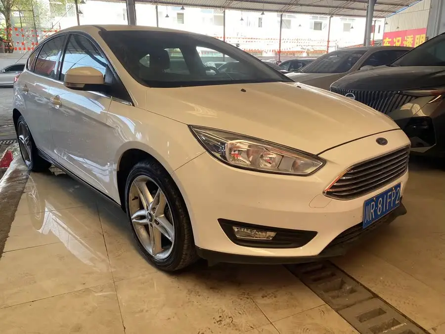 فورد فوكس 2020 هاتشباك 1.5 لتر أوتوماتيكي تريند