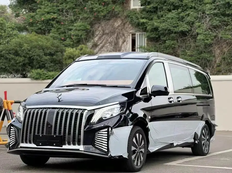 Vito 2023 model 2.0T Business Edition 7-seater