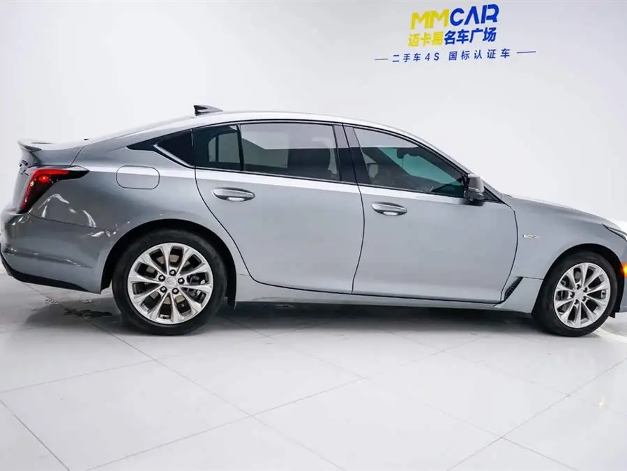 Cadillac CT5 2023 28T Luxury (Standard Version)