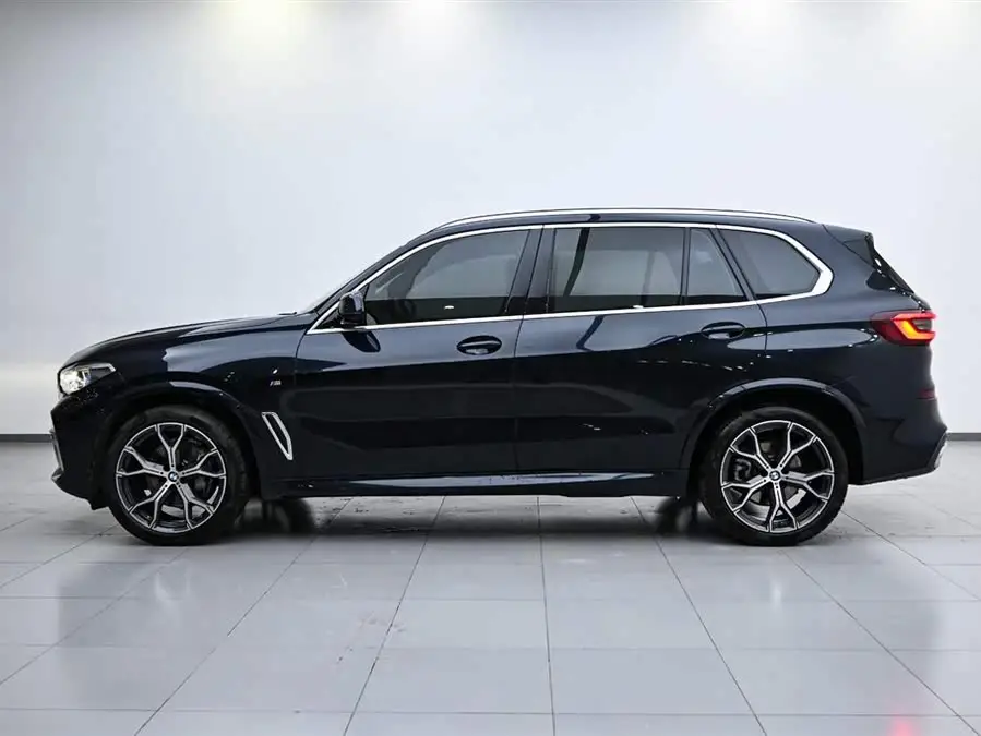 BMW X5 2022 Model Facelift xDrive 40Li M Sport Package