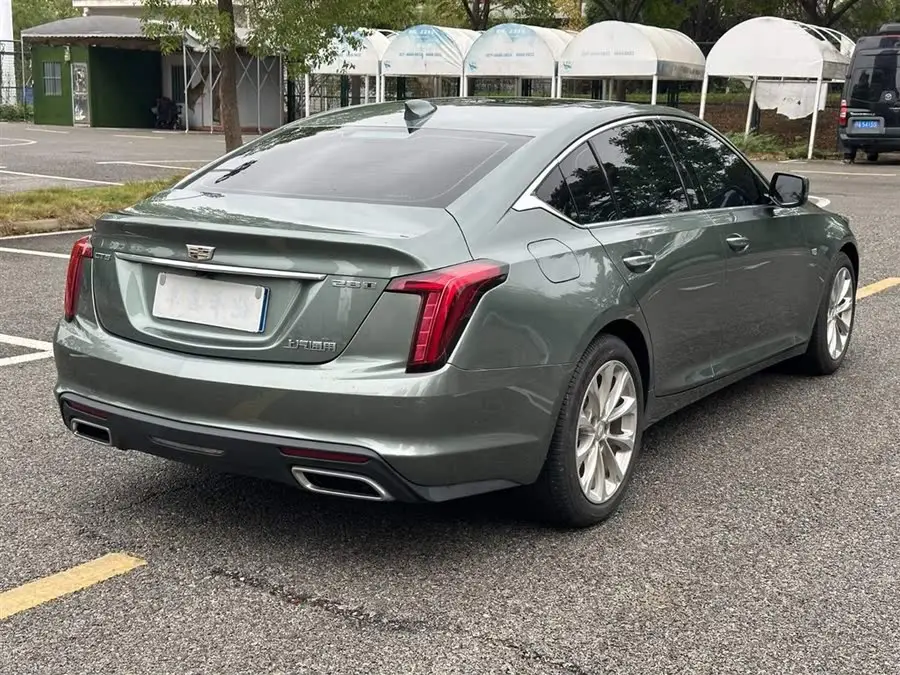 Cadillac CT5 2022 28T Luxury (Standard Edition)