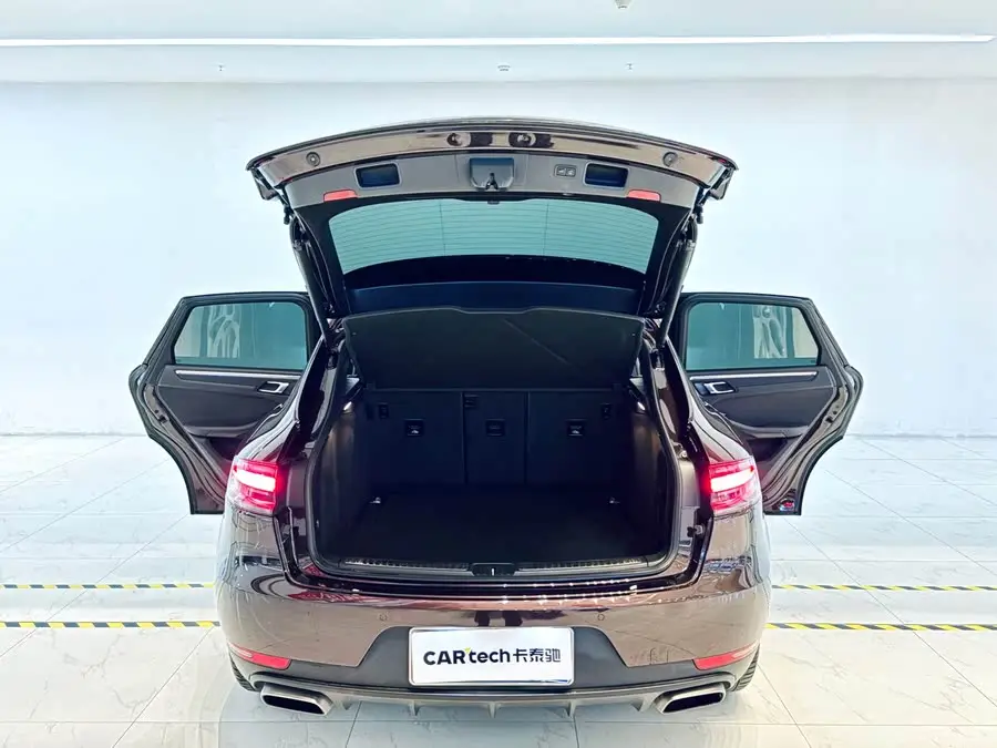 2021 Macan Macan 2.0T