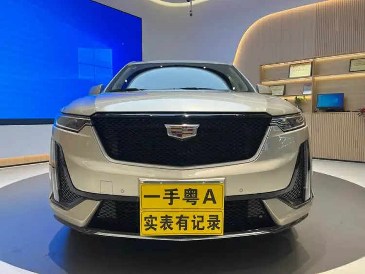 Cadillac XT6 2021 2.0T Six-Seater All-Wheel Drive Platinum