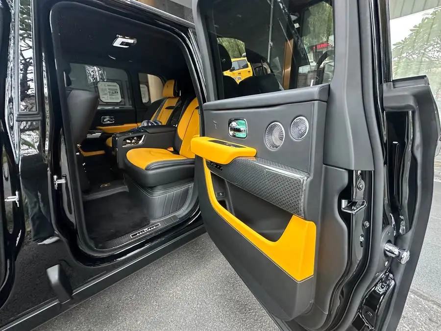 Cullinan 2020 Black Badge