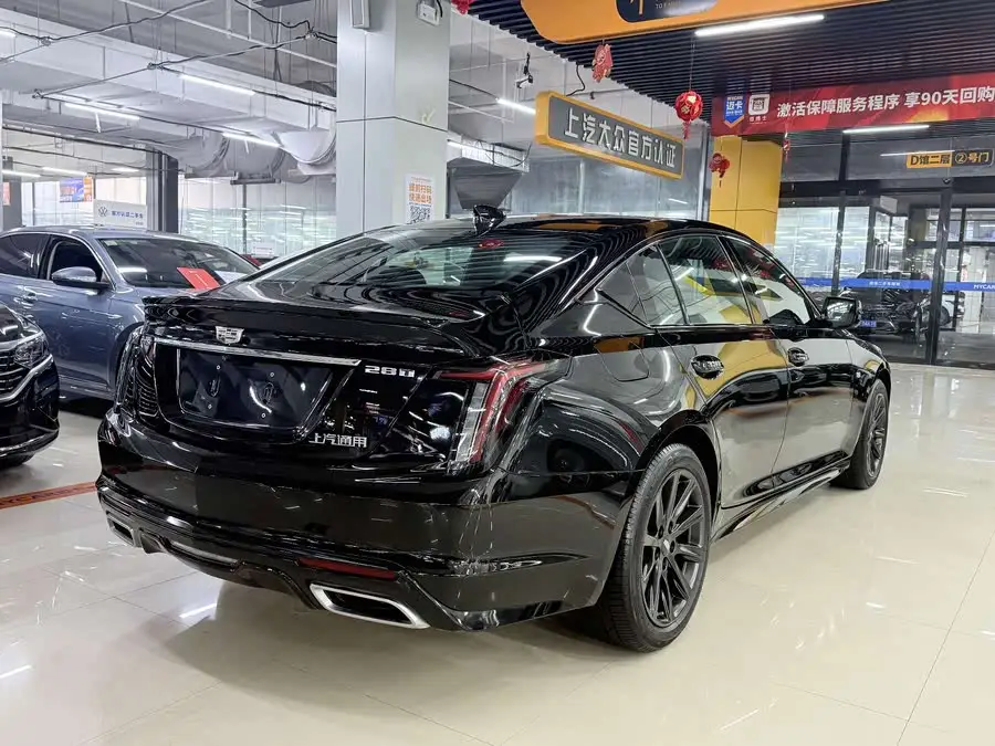 كاديلاك CT5 2023 28T بريموم