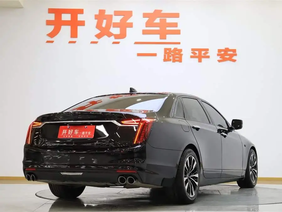 كاديلاك CT6 2022 28T الفاخرة